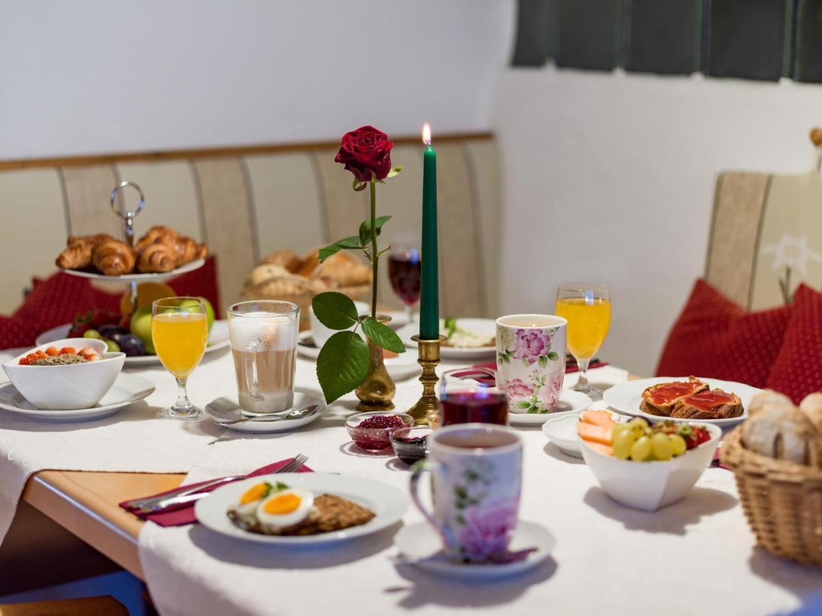 Gartenhotel Rosenhof Bei Kitzbuehel โอแบร์นดอร์ฟ อิน ทิโรล ภายนอก รูปภาพ